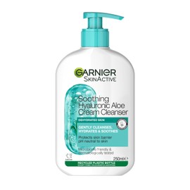 Garnier Hyaluronic Aloe Soothing Cream Cleanser, Removes Makeup & Impurities, Hydrates & re-plumps, For Normal to Dry skin, 250ml