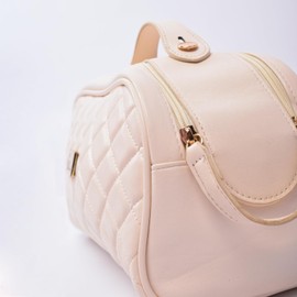 Shani Travel Cosmetic Bag,Large Capacity Travel Make up Bag,Cosmetic Bags for Women,Multi-Functional Storage Cosmetic Bag (White)