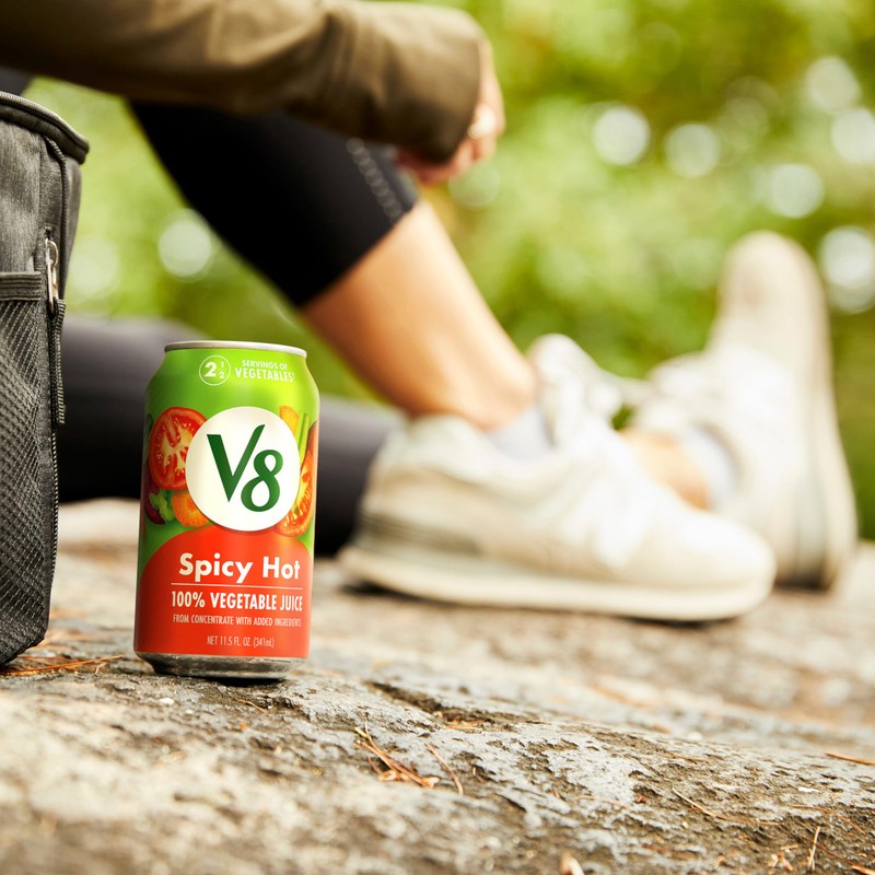 V8 Spicy Hot 100% Vegetable Juice, 11.5 fl oz Can