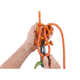 Petzl, Pirana Guide, Adjustable Clutch Discretion With Spur And Locking Asola For Torrentism, Orange, U, Unisex Adult