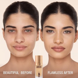 Charlotte Tilbury Airbrush Flawless Matte Foundation - Full Coverage Liquid Makeup with a Natural-Matte Finish - Smoothes & Blurs Pores - Waterproof & Transfer Resistant - 5 Warm