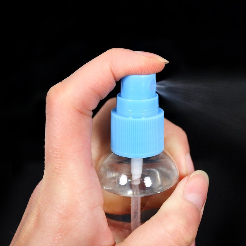com-four® travel bottles made of plastic with or without bag,