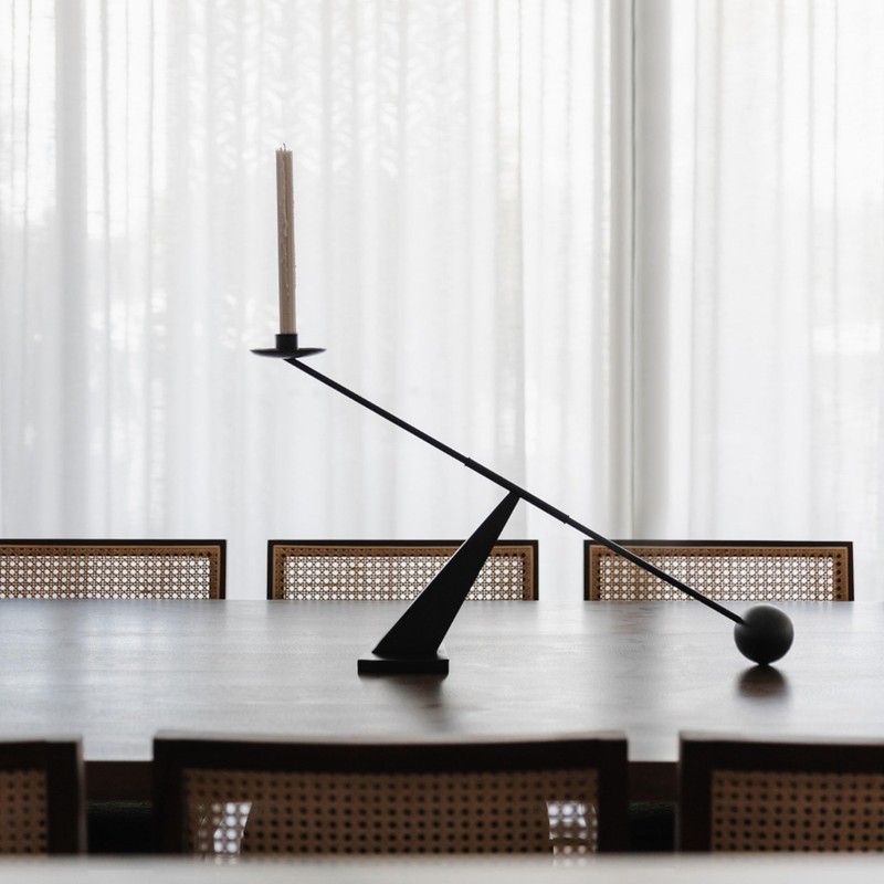 Remenna Black Metal Modern Candle Holder Candlestick Holders Decorative Candle