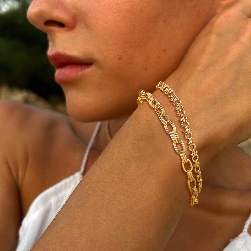 Dremmy Studios Gold Bracelet for Women 14K Gold Plated Round