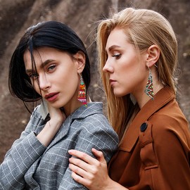 NYCEMAKEUP 70 Pcs/Set Unfinished Wooden Earrings Blanks Jewelry Pendants Making Crafts With Ear Hooks Opening Earrings Silver