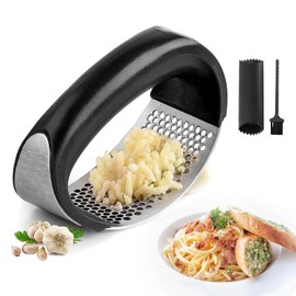 Exprimidor de Ajos, Prensa de Ajo Manual, Triturador de Ajo Acero Inoxidable con Mango Cómodo, Aplastador de Ajos con Pelador de Ajos de Silicona y Cepillo para Limpieza, Garlic Press, Negro