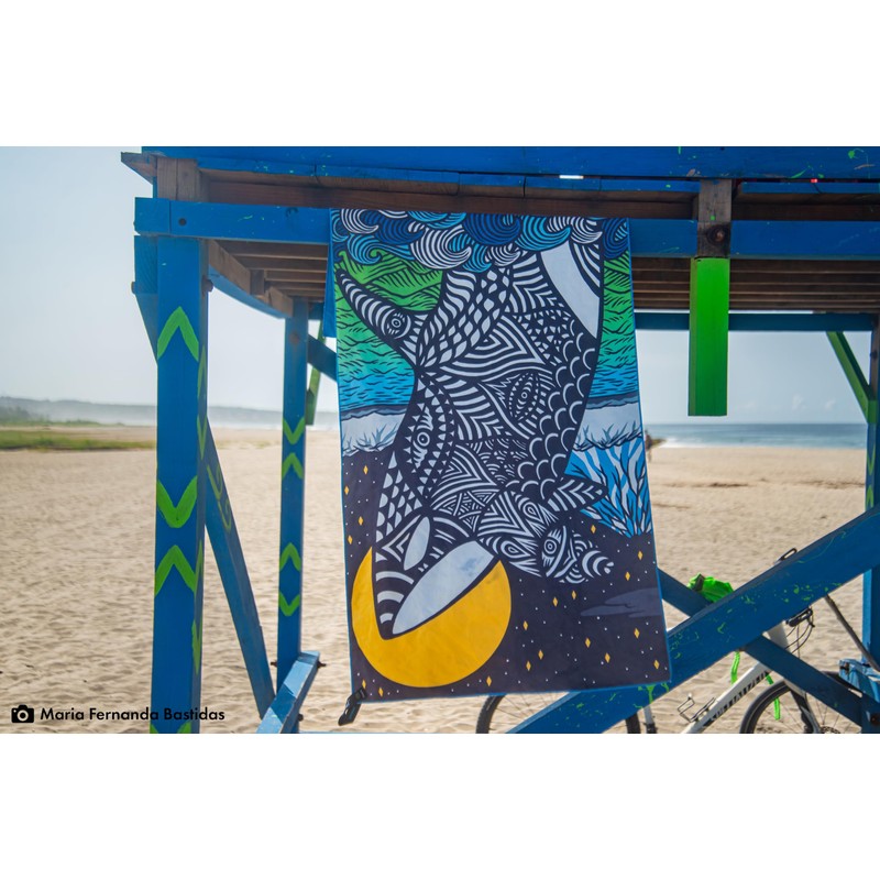 PackTowl Personal Ultralight Microfiber Camping and Travel Towel, Orca Print,