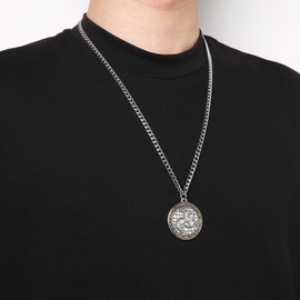 HZMAN Knights Templar Necklace for Men Stainless Steel Medieval Red Cross Round Medal Pendant Jewelry Gift (Silver Gold)