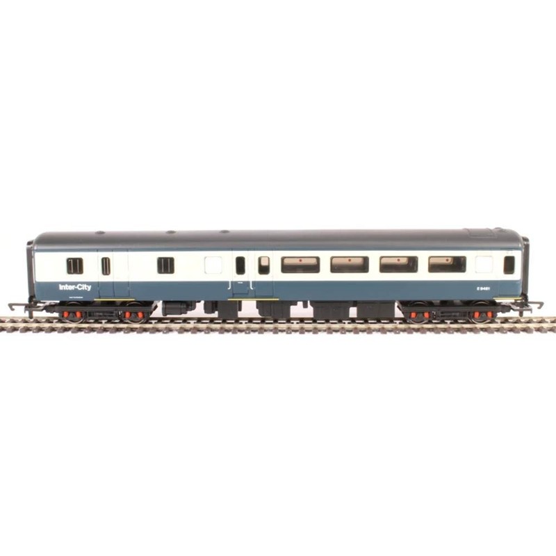 Hornby R4808 BR Mk2D Coach Open Brake Second Train Model