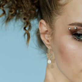 Sonateomber White Pearl Rhinestones Butterfly Gold Drop Dangle Earrings for Women – Pretty Fine Fish hook Faux Diamond Jewelry Gifts