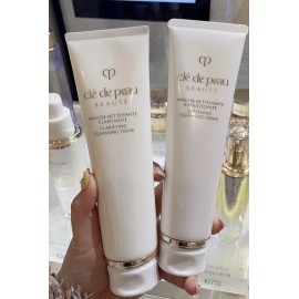 clé  de peau BEAUTE CLARIFYING CLEANSING FOAM 125ml