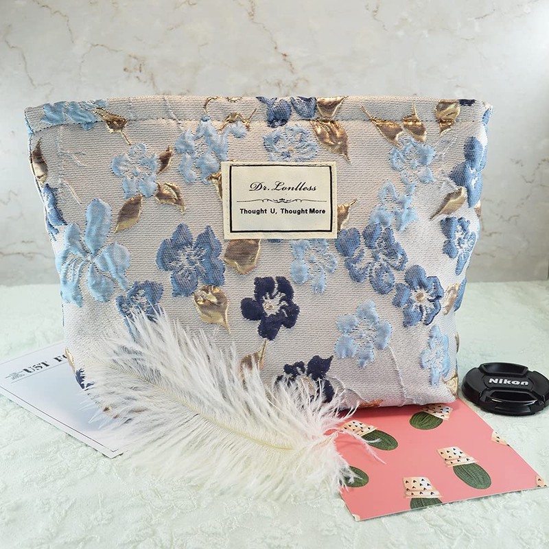 znmeny Women's Makeup Pouch, Cosmetic Pouch, Large Capacity, Cute, Stylish,