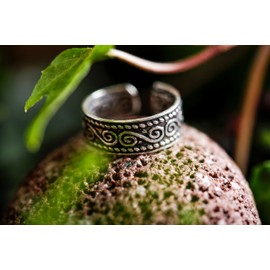 WINDALF Celtic Toe Ring BOGA 5mm Life Spiral with Bohemian Ornaments 925 Sterling Silver, Sterling Silver