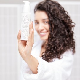 Maternatura, Locken-Gel für Haare mit Honig, Gel für Locken und Wellen mit nassem Effekt, Nährende und Feuchtigkeitsspendende Wirkung, Styling für Locken und Wellen, Bio, Made in Italy - 100 ml