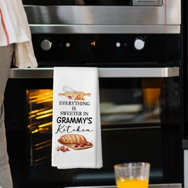 Mcehtle Grammy's Kitchen Towels, Grammy Gifts for Grandma, Grandma Gifts, Grammy Gifts from Grandchildren Granddaughter Grandson, Gigi Mimi Mother’s Day Hand Towel Tea Dish Towels 16x24 Inch