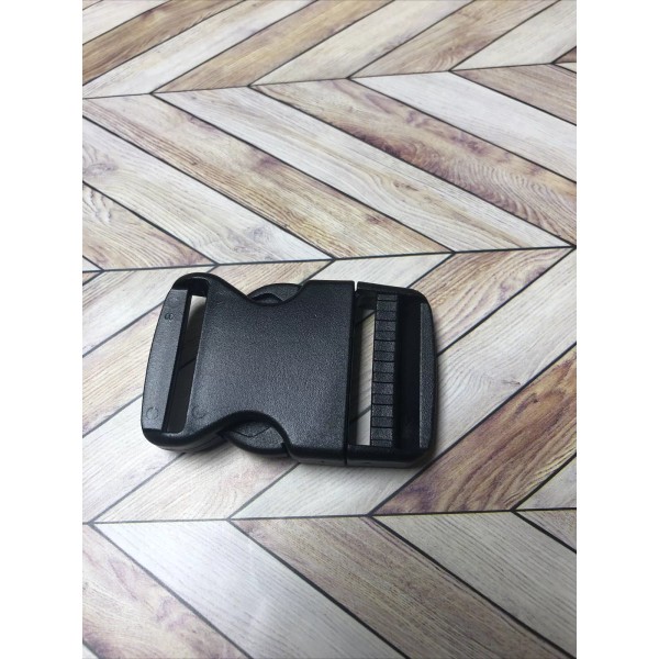 Unbranded BLACK QUICK RELEASE BUCKLE FOR 1 1/2” WEBBING ~
