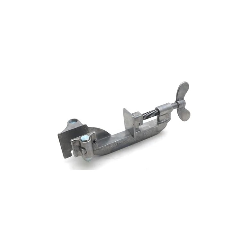 Dubuque Clamp Works Universal brand Cabinet Shelf Clamp UC-76A Woodworking