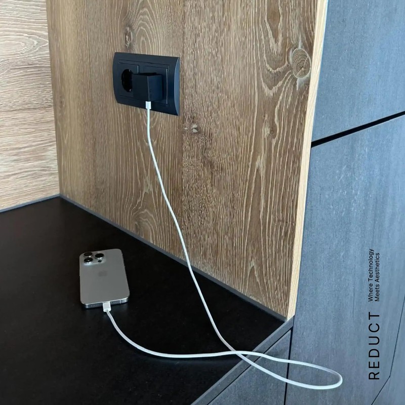 Reduct® Edge.35 USB-C Charger with 35 W, Small/Compact, Fast Charger,
