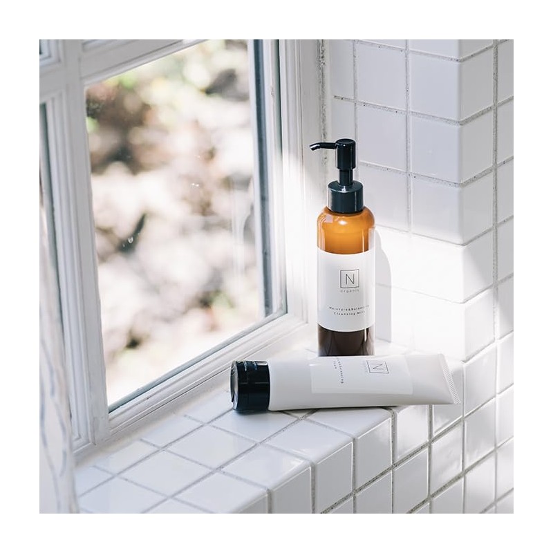 Cleansing Foam: N organic moisturizing & balancing cleansing [6.3 oz