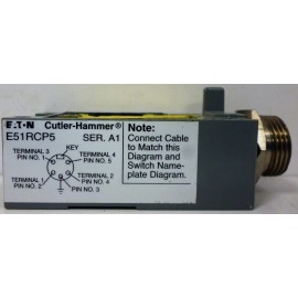 Cutler-Hammer E51RCP5 Proximity Sensor Receptacle with 6 Pin Connector