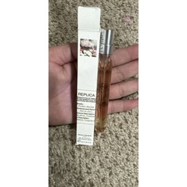 MAISON MARGIELA Replica Flower Market Eau De Toilette Mini Spray .04 oz/1.2 ml