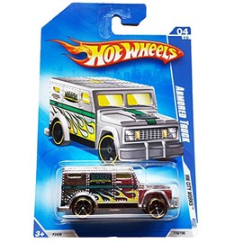 Hot Wheels 2009 HW City Works Chrome Armored Truck 1:64 Scale