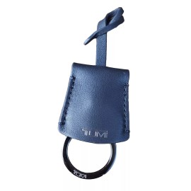 Tumi New Tumi Key Fob, Key Chain in Black / Silver Logo Leather Model 2023.