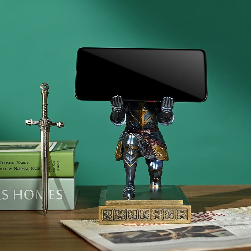 King's Guard Knight Pen Holder Pen Stand Desk Organizers and