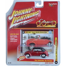 Johnny Lightning 1975 VW Super Beetle Convertible, Classic Gold Collection