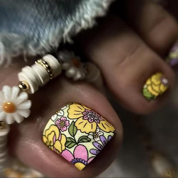 Yellow Press on Toenails Flower Fake Toenails Short Square False