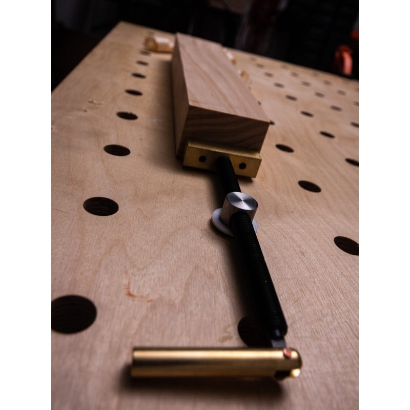 Torquata Horizontal Bench Dog Clamp 19mm Post