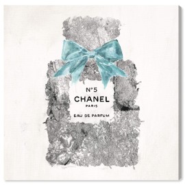 The Oliver Gal Artist Co. Fashion and Glam Wall Art Canvas Prints 'Pure Silver Dust Scent' Home Décor, 20" x 20", Gray, White