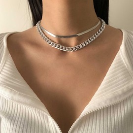 Allereya Vintage Layered Cuban Chain Choker Necklace Gold Chunky Curb Chain Necklace Punk Snake Chain Necklace 90s Hip Hop Necklace Chain Jewellery for Women and Girls, Zinc, No Gemstone