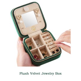 UJHAW Plush Velvet Jewelry Box | Travel Jewelry Case Organizer with Mirror | Necklace Earring Organizer Box | Best Gifts For Daughter, Girlfriend, Mom | Gifts For Her - Green