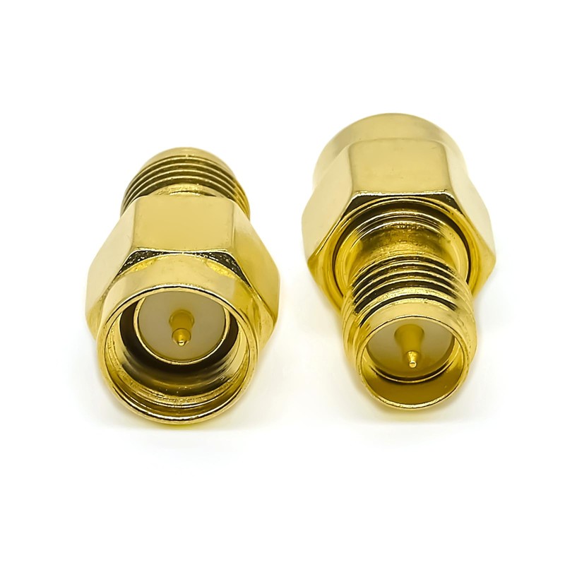 2 個の SMA アンテナコネクタ、SMA オス - RP-SMA メスアダプター、ラジオ、オーディオ、ビデオ、カーアンテナ用の低損失 SMA 性別チェンジャー