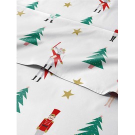 King Christmas Tree Sheet Set - Holiday Xmas Pattern Linen Set - Deep Pockets - Snug Fit - 4 Piece - Wrinkle Free - Comfy & Cooling Festive Winter Bedding - Easy To Care For - Kid Friendly