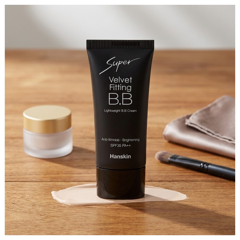 Hanskin Super Velvet Fitting BB Cream 30g (SPF35) 1 unit