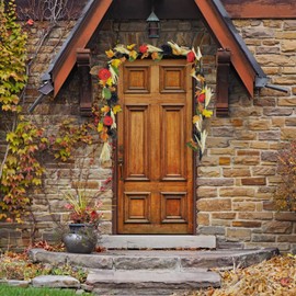 Fraser Hill Farm 9' Fall Harvest Garland Decor with Corn Husks, Pumpkins, and Pinecones, Festive Autumn Garland for Mantle, Entryway, Stairway, Tabletop, and Porch