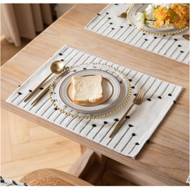 Placemats Set of 4 for Dining Table Décor, Woven Cloth Place Mats for Farmhouse Kitchen Tabletop, Handcrafted Machine Washable Cotton Table mats 13 x 19 Inch, Black and Beige