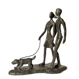 Konjouror Couple and Dog Cast Iron Sculpture, Romantic Couple Love Metal Art Decor, Family Love Statue, Dog Lover Gifts for Couple