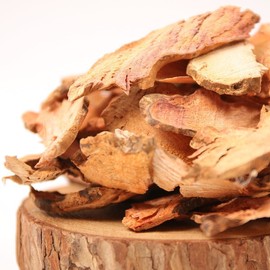 Domestic soil 500g 5 pieces Mangae tree root Mangae root / 국산 토복령 500g 5개 망개나무 뿌리 망개뿌리