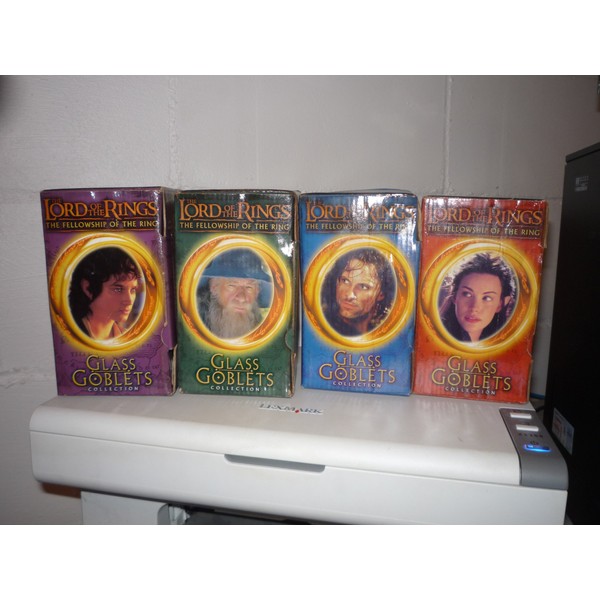 LORD OF THE RINGS GLASS GOBLET SET OF 4- FRODO,GANDALF,