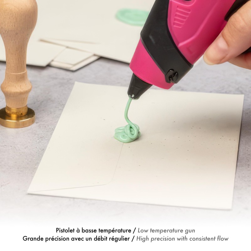 J. Herbin 48200T Small Wax Gun, Soft Wax (Purple)