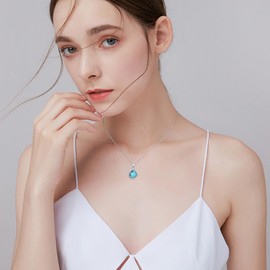 OHAYOO Vine/Lotus/Leaf Chain Women's 925 Sterling Silver Moonstone Pendant Necklace Rainbow Moonstone Jewellery Women Girls Children, Sterling Silver