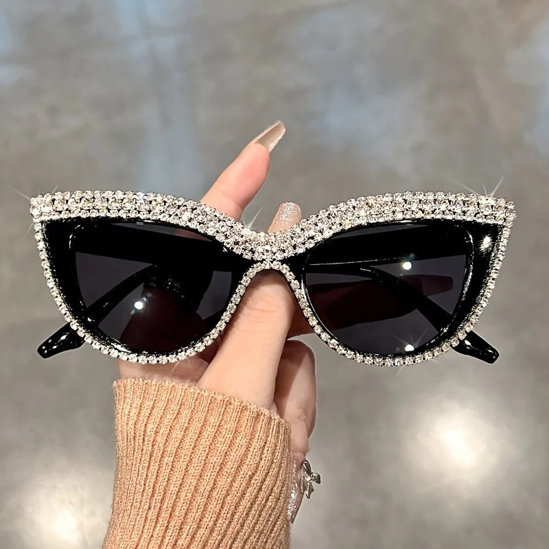 Fashionable Cat Eye Glasses for Women Adorned with Rhinestones, Featuring