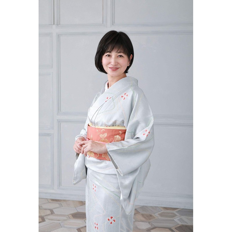 Priscilla A-115 Mrs. All Wig, Neoclassical Bob, TCK: Heat Resistant