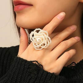 Vintage Pearl Flower Ring for Women Stacking Promise Beaded Statement Rings Open Adjustable Finger Ring Trendy Personality Jewelry Gift (Flower)