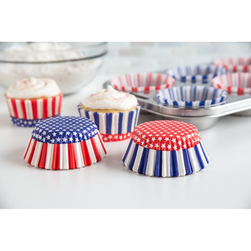 Fox Run 7199 Patriotic Bake Cup Set, Standard, 50-Count, Multi-Color