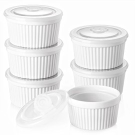DOWAN Ramekins with Lids 4 oz Oven Safe, Creme brulee Souffle Dishes Ramekins with Covers, Porcelain Small Bowls for Baking Custard Cups, Set of 6, White