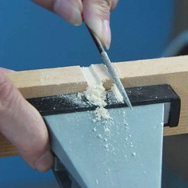 KAIAIWLUO Diamond Needle Files Set, 4 Pieces Mini Diamond Files, Multi-Purpose Needle Files Set, Titanium Coated Diamond Needle File with Plastic Handles for Soft Metal, Wood, Stone and Plastic